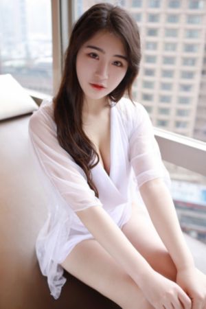 国产清纯美女高潮出白浆直播_高清版完整版未删减